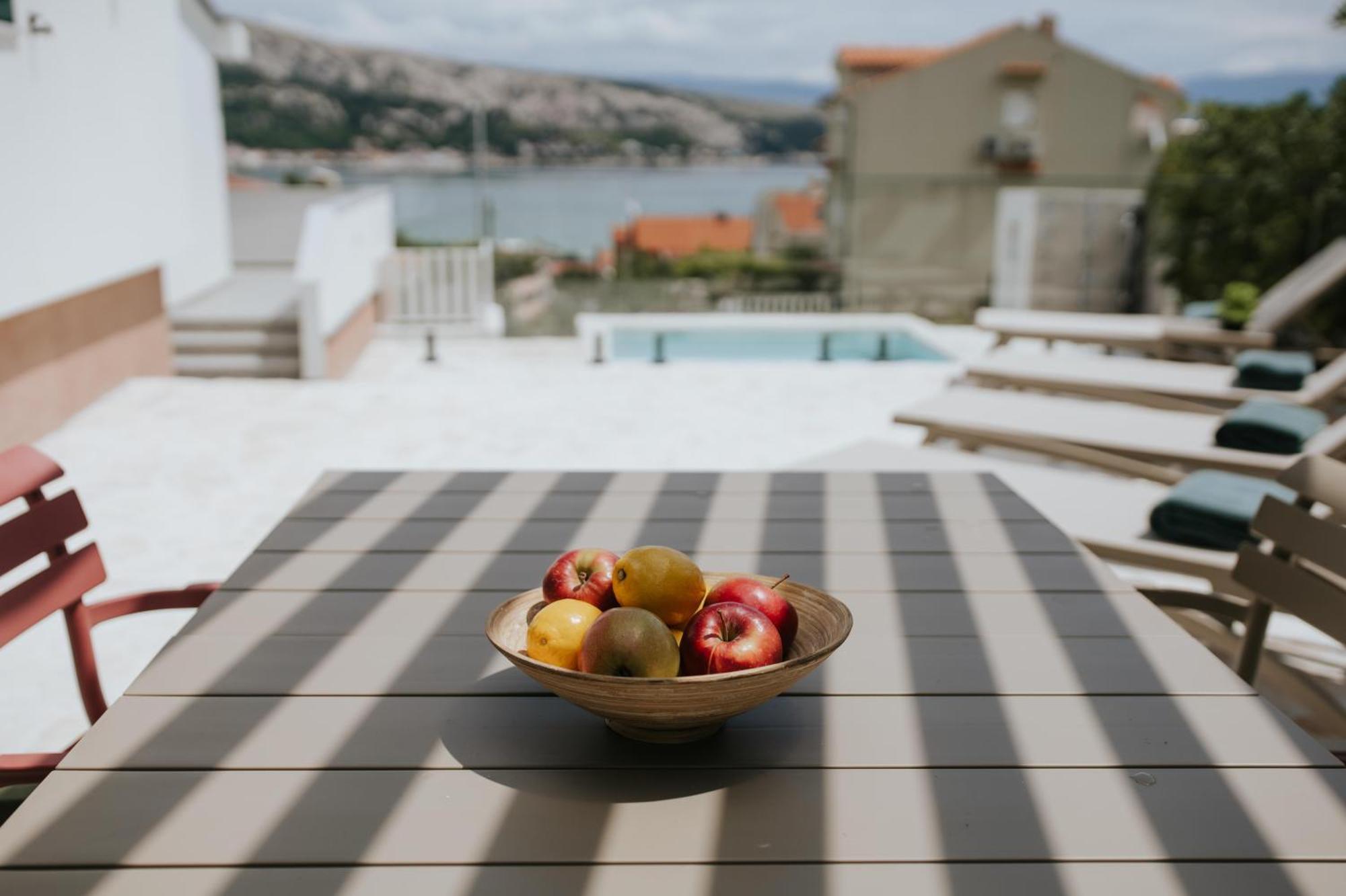 Villa Zlata - Holiday House Baška Eksteriør bilde